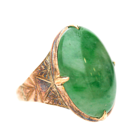 10 Carat Vintage Natural Jadeite Jade in Carved 18K Gold Oval Ring