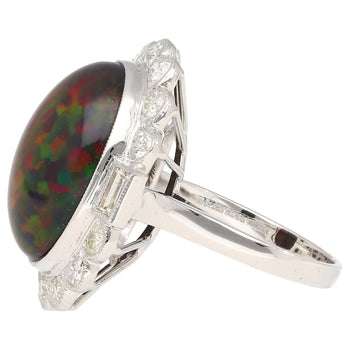 Bague cocktail halo en opale noire de 10,08 carats avec diamants baguette et ronds – Assay Jewelers