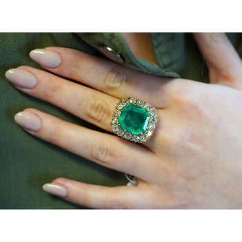 Bague halo en émeraude colombienne huilée de 14,51 carats et diamants taille ancienne européenne – Assay Jewelers