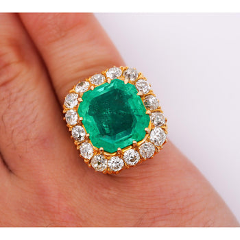 Bague halo en émeraude colombienne à faible huilage de 14,51 carats et diamants taille ancienne euro – Assay Jewelers