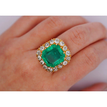 Bague halo avec émeraude colombienne faiblement huilée de 14,51 carats et diamants taille ancienne européenne – Assay Jewelers
