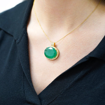 28.56 Carat Oval Cut Emerald & Diamond Halo 18K Gold Pendant Necklace – Assay Jewelers