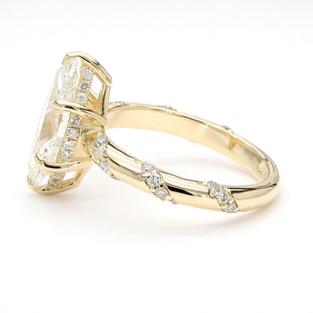 Bague de fiançailles en diamant de laboratoire marquise 3 carats cert. IGI avec pavage et anneau torsadé – Assay Jewelers