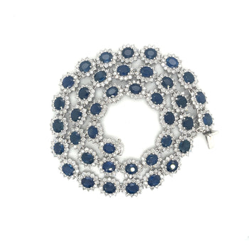 Collier ras-du-cou en or blanc 18K avec saphir bleu taille ovale de 36 carats et diamants – Assay Jewelers