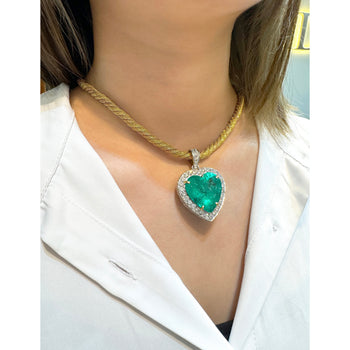 44 Carat Heart Shaped Emerald Pendant with Round Cut Diamond Halo in 18K Gold Necklace – Assay Jewelers