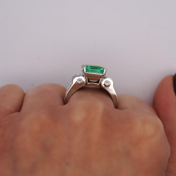 4.17 Carat Colombian Emerald & Diamond Unisex 14K White Gold Ring