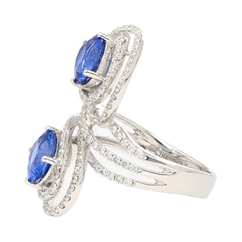 Bague tourbillon verticale pavée à deux pierres avec saphir bleu ovale de 4,51 carats et diamant – Assay Jewelers