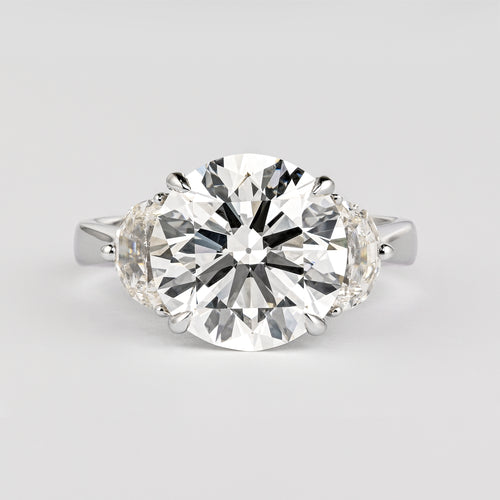 VVS1 Round Cut Diamond Ring Half Moon Cut Side Stones