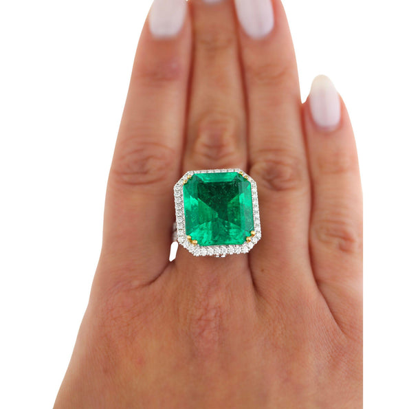 GRS Cert. 17.73 Carat Minor Oil Colombian Emerald Ring