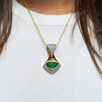 Important 11 Carat Vivid Green Tsavorite 18K Gold Pendant Necklace – Assay Jewelers