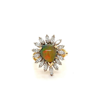 Bague halo en opale naturelle en forme de poire et diamants taille marquise – Assay Jewelers