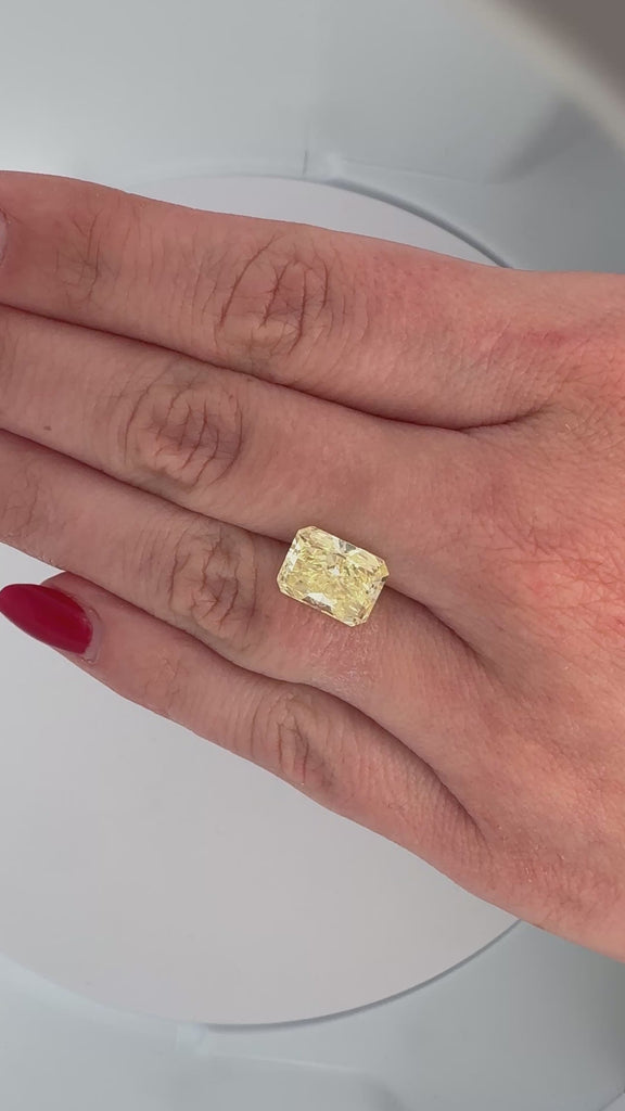 GIA Certified 4.12 Carat Fancy Yellow Radiant Cut Diamond Solitaire Unisex Ring